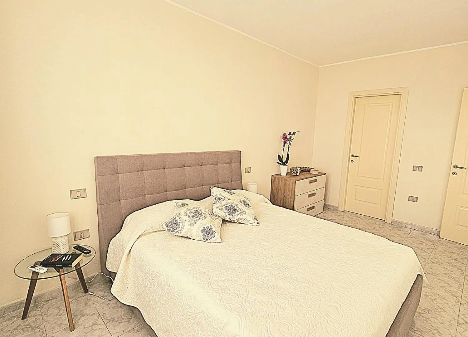 Villa Mary Guest House Quartu Sant'Elena 0*,  Italy