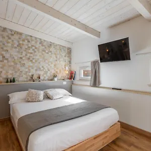 Loft 35 - Private Parking Ferienhaus